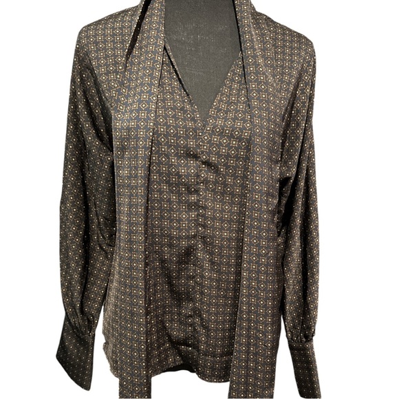 BANANA REPUBLIC PREPPY NAVY SCARF-NECK BLOUSE SIZE XS - Picture 6 of 6